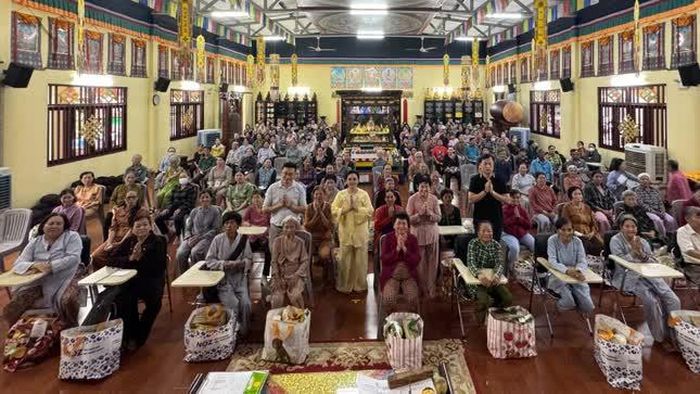 650 phần quà ý nghĩa được tu viện Như Giác trao tặng nhân mùa Vu lan - Báo hiếu
