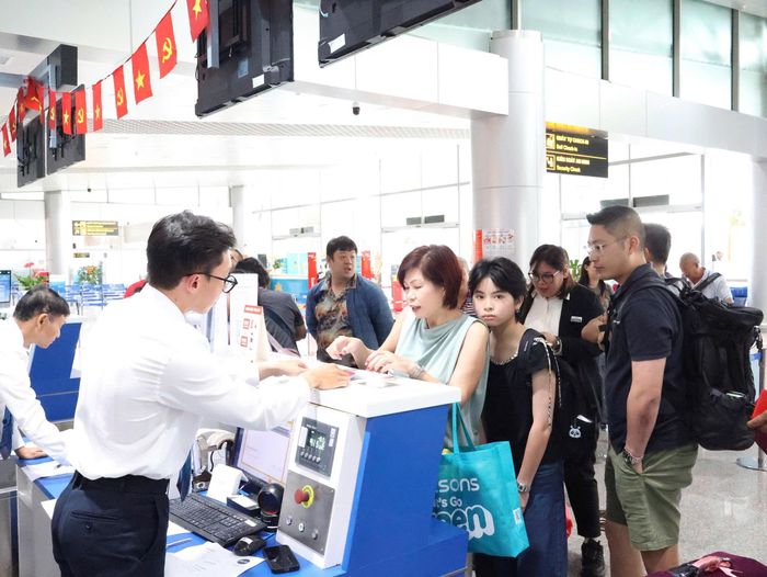 Bên cạnh đường bay Đà Lạt - Kuala Lumpur đang được khai thác trở lại, đường bay Đà Lạt - Singapore dự kiến được mở lại từ tháng 12/2026 với tần suất 3 chuyến/tuần.