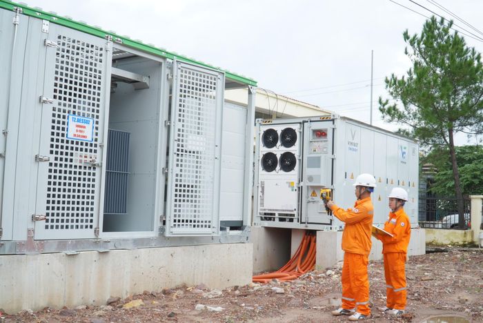 Trạm biến áp 110kV Song Khê, Bắc Ninh là một trong những nơi đầu tiên lắp BESS 5MW.