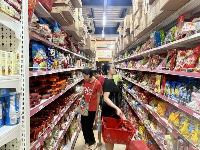 Giữ ổn định giá cả, bảo đảm chất lượng và nguồn gốc sản phẩm góp phần tạo dựng hình ảnh đẹp về môi trường du lịch Cao Bằng.