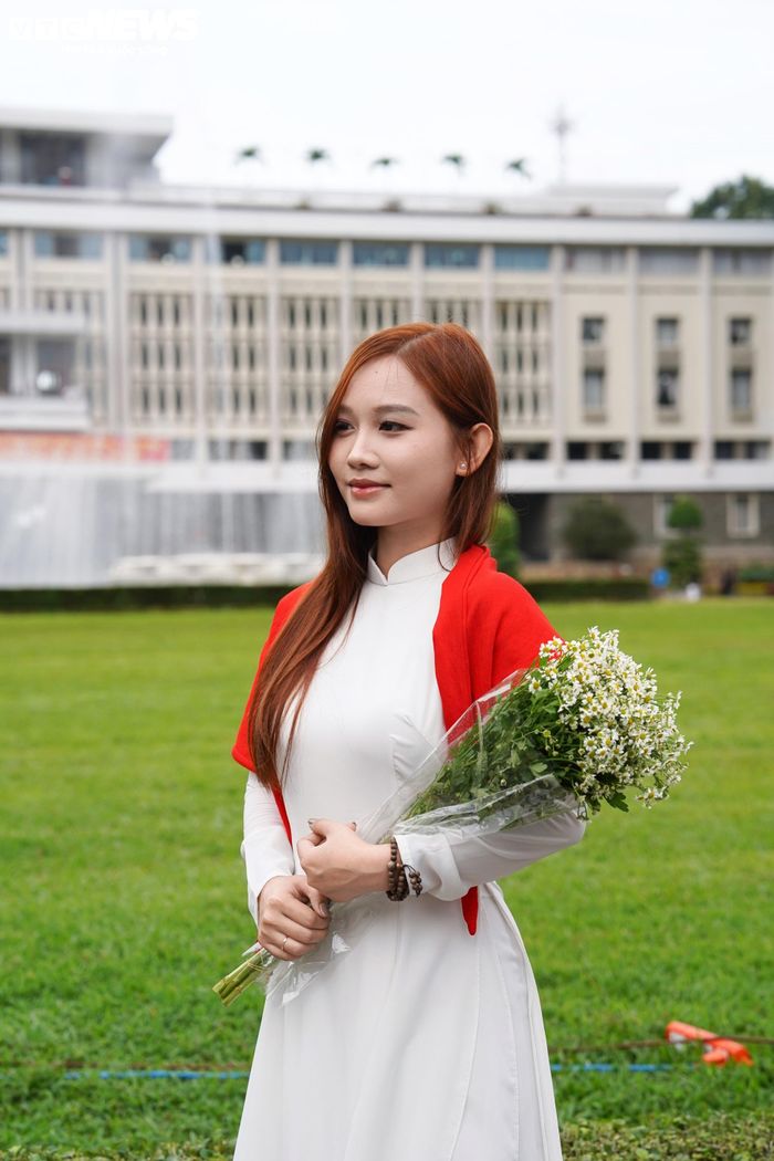 Theo dự kiến, trong hai ngày Quốc khánh năm nay, Dinh Độc Lập sẽ đón khoảng 24.000-25.000 lượt khách, tương đương hoặc tăng nhẹ so với cùng kỳ năm 2025.
