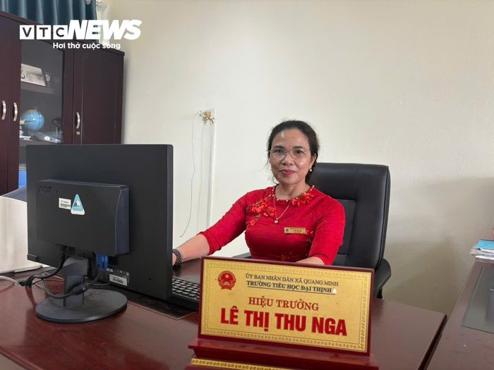 Bà Lê Thị Thu Nga - Hiệu trưởng trường Tiểu học Đại Thịnh (xã Quang Minh). (Ảnh: Đỗ Huệ)