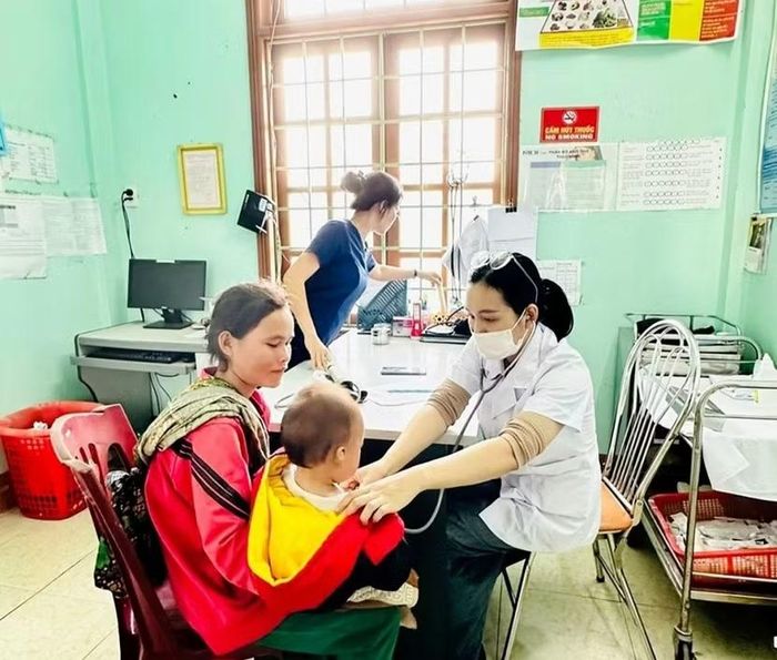 Bộ Y tế đề xuất tăng phụ cấp, cải thiện chính sách thu hút nhân lực