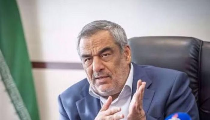 Hamid Bovard, Giám đốc điều hành Công ty Dầu mỏ Quốc gia Iran, chế giễu bài đăng của ông Trump. "Bài đăng của ông Trump thật nực cười", ông nói.