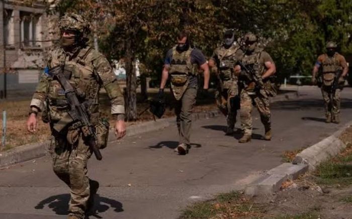 Ông Kaplunov là phó chỉ huy lực lượng bán quân sự RVC thuộc GUR và đang chiến đấu cùng quân đội Ukraine.