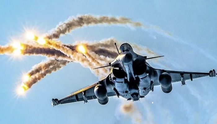 Việc tăng số lượng Rafale sẽ giúp Cairo mở rộng lực lượng tiêm kích được trang bị radar AESA, tác chiến điện tử tích hợp và tên lửa không đối không dẫn đường bằng radar chủ động.