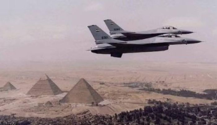 Nhóm 129 chiếc F-16 này hiện đã có tuổi đời từ 31 đến 44 năm. Vì vậy, 24 Rafale mới chỉ là một phần trong bài toán hiện đại hóa lực lượng. Ngay cả khi nâng số Rafale lên 78 chiếc, Ai Cập vẫn còn khoảng cách 51 máy bay so với số F-16 thuộc các lô cũ nói trên.