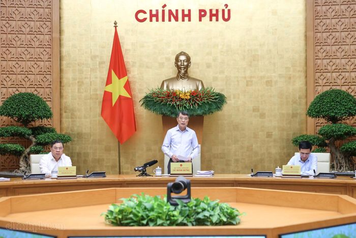  Thủ tướng Lê Minh Hưng chủ trì phiên họp Chính phủ thường kỳ tháng 8 để thảo luận, cho ý kiến về nhiều nội dung quan trọng, xác định các nhiệm vụ, giải pháp trọng tâm thời gian tới. Ảnh: Chinhphu.vn/Nhật Bắc. 
