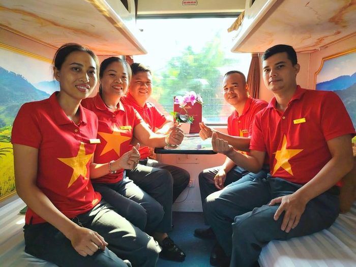Tàu hỏa trở thành phương tiện được đông đảo hành khách lựa chọn để về quê và đi du lịch trong kỳ nghỉ lễ 2.9