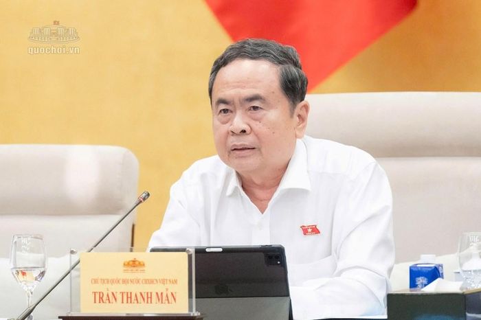 Chủ tịch Quốc hội Trần Thanh Mẫn cho ý kiến tại phiên họp