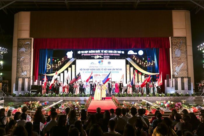 Liên hoan Hợp xướng quốc tế Việt Nam do Hiệp hội Interkultur - Cộng hòa Liên bang Đức phối hợp với thành phố Hội An (trước đây) tổ chức định kỳ 2 năm/lần đã trở thành một sự kiện văn hóa thu hút hàng ngàn nghệ sĩ của các đoàn hợp xướng đến từ nhiều quốc gia, vùng lãnh thổ tham dự