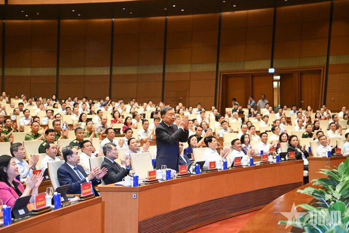 Tổng Bí thư, Chủ tịch nước Tô Lâm dự, chỉ đạo hội nghị.