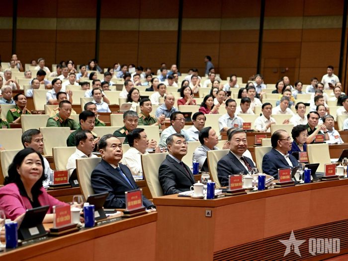  Tổng Bí thư, Chủ tịch nước Tô Lâm cùng các đại biểu dự hội nghị. Ảnh: TRỌNG HẢI  