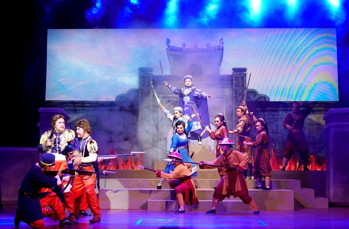  Vở cải lương "Khúc tráng ca thành Gia Định" của Nhà hát Cải lương Trần Hữu Trang. Ảnh: THÚY BÌNH 
