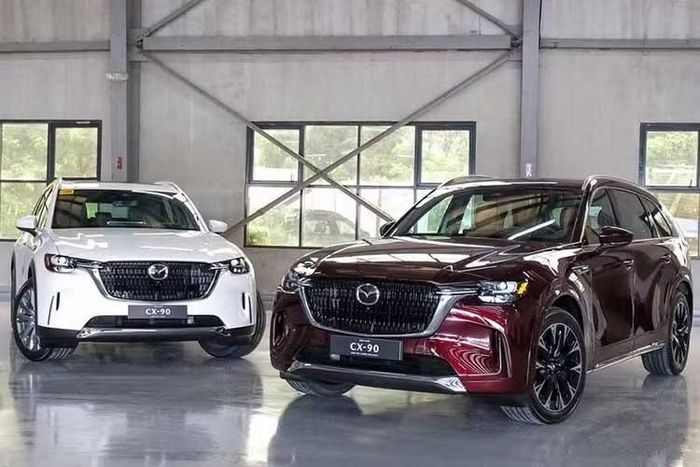 Thời điểm cho bản facelift vẫn chưa được công bố, và có thể 4 mẫu SUV sẽ không được cập nhật cùng lúc.