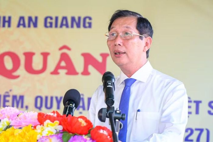 Ông Lê Văn Phước, Phó Chủ tịch UBND tỉnh An Giang, phát biểu tại buổi lễ.