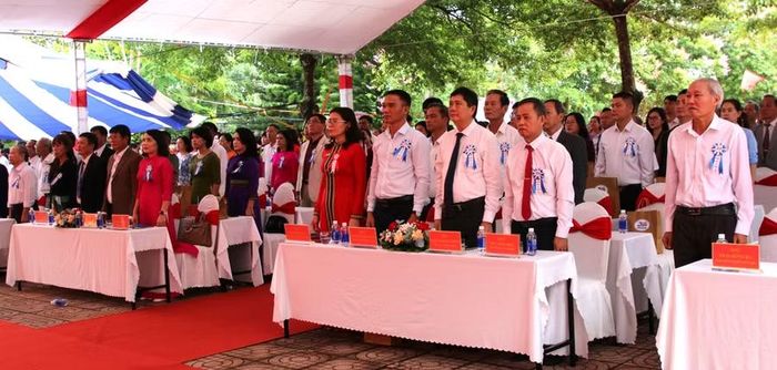 Đại biểu dự lễ kỷ niệm 30 năm thành lập Trường THPT Cao Bá Quát. (Ảnh: TT)