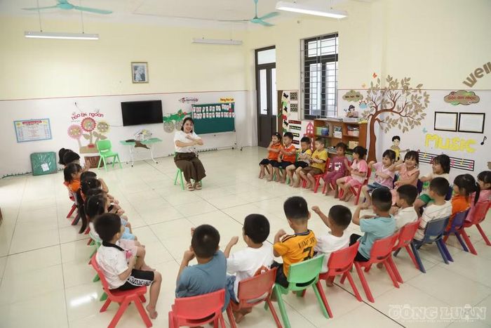 Giáo viên Trường Mầm non Hợp Thịnh số 1 (Bắc Ninh).