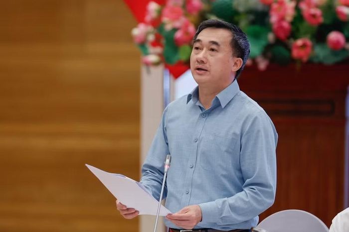 Thứ trưởng Bộ Y tế Trần Văn Thuấn. Ảnh: Bộ Y tế