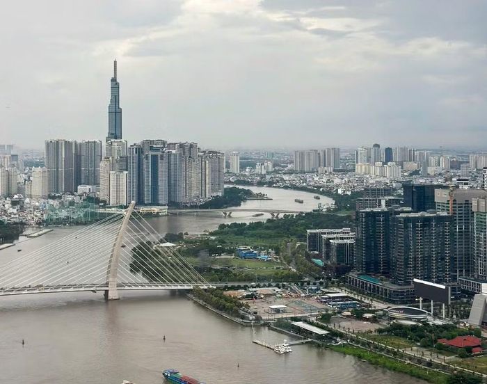 Ngày 4/9, thời tiết TP HCM có mưa gián đoạn trong ngày. Ảnh: T. Vân