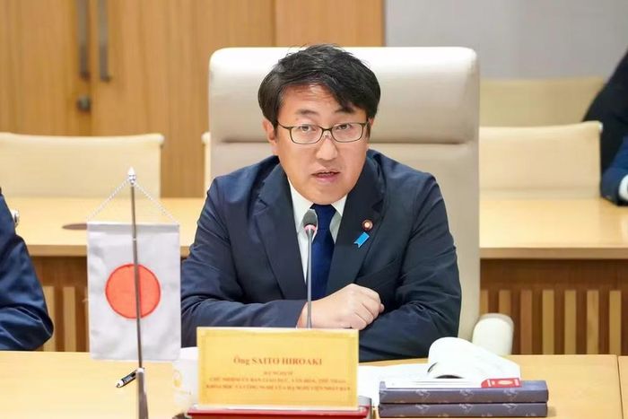 Ông Saito Hiroaki - Chủ nhiệm Ủy ban Giáo dục, Văn hóa, Thể thao, Khoa học và Công nghệ Hạ viện phát biểu tại buổi làm việc - Ảnh: Bộ Khoa học và Công nghệ.
