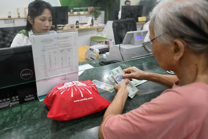 Gửi tiết kiệm là kênh đầu tư hấp dẫn nhất.