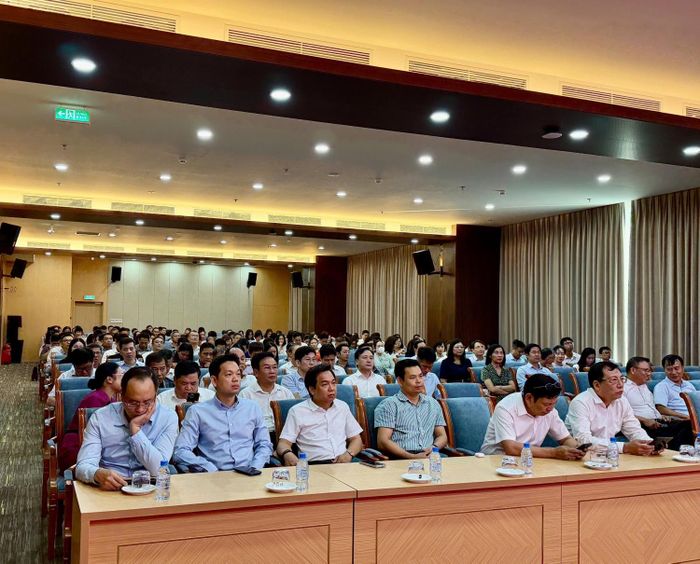 Điểm cầu PV Power