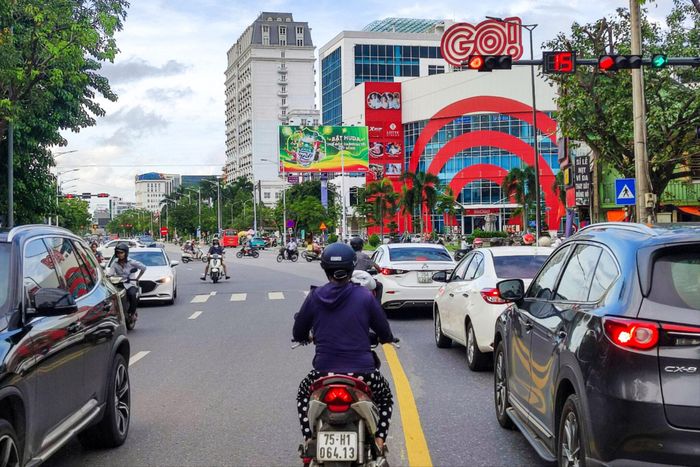 Camera HueIOC phát hiện hơn 1.510 vi phạm giao thông, xử phạt hơn 4,3 tỷ đồng.