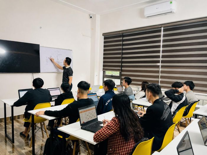 PTE Magic ứng dụng công nghệ hiện đại