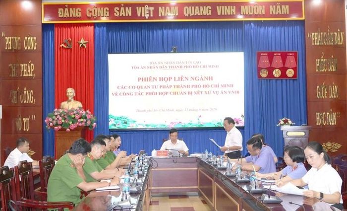  Phiên họp liên ngành giữa Tòa án, Viện kiểm sát và Công an TP Hồ Chí Minh nhằm thống nhất phương án, phân công nhiệm vụ và rà soát công tác phối hợp tổ chức xét xử vụ án VN10.