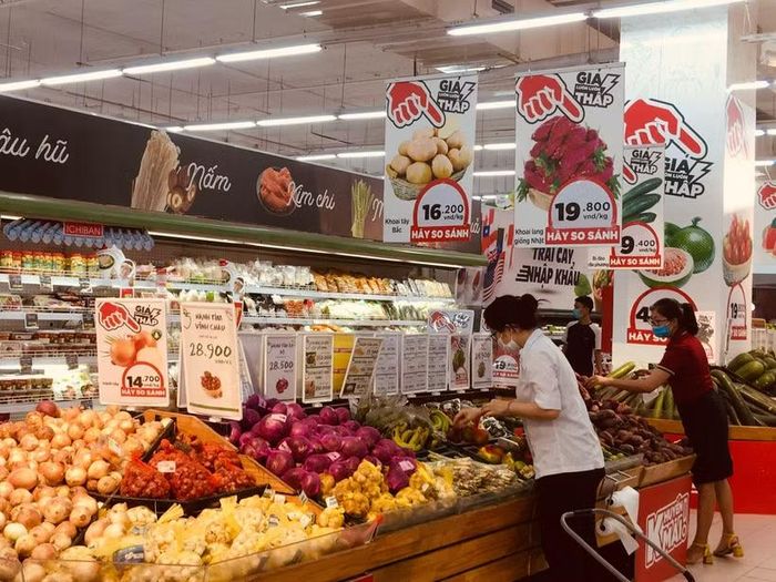 Tổng quan 8 tháng, CPI bình quân tăng 4,45% so với cùng kỳ năm 2025, trong khi lạm phát cơ bản tăng 4,24%. (Ảnh: Vietnam+)
