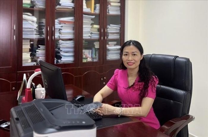 TS Trần Thị Thu Hương, Trưởng phòng Phát triển vùng và địa phương, Viện Địa lý nhân văn và Phát triển bền vững (Viện Hàn lâm Khoa học xã hội Việt Nam) nhận định, quản trị thống nhất không gian giúp hình thành các cực tăng trưởng và tạo mạng lưới liên kết có lợi cho cả người dân và doanh nghiệp. Ảnh: Diệu Thuý/TTXVN