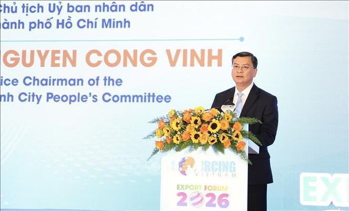 Ông Nguyễn Công Vinh, Phó Chủ tịch UBND TP Hồ Chí Minh phát biểu tại Diễn đàn xuất khẩu trong khuôn khổ Viet Nam International Sourcing 2026.
