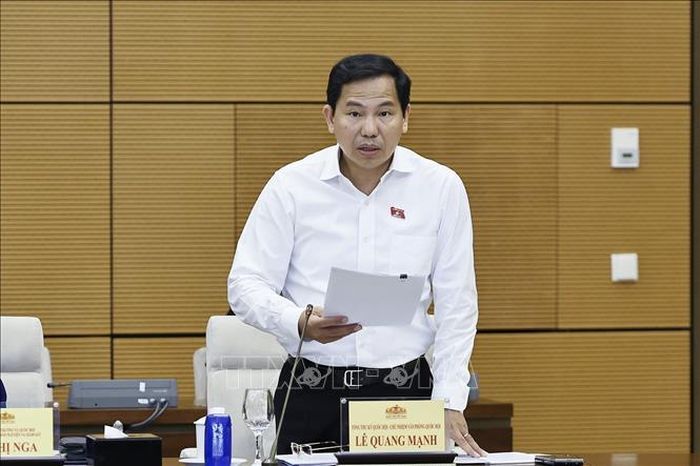 Tổng thư ký Quốc hội, Chủ nhiệm Văn phòng Quốc hội Lê Quang Mạnh phát biểu. Ảnh: Doãn Tấn/ TTXVN