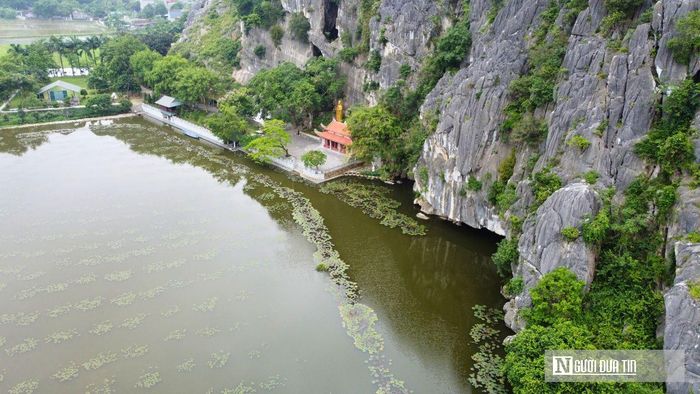 Một trong những giá trị nổi bật của Kim Sơn là hệ thống hang động. Động Ngọc Kiều, động Ngọc Hồ có lòng hang rộng, cấu trúc nhiều tầng, tạo nên không gian kỳ thú cho du khách khám phá.
