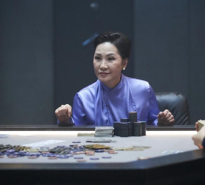 Hồng Đào từng sang Hàn Quốc ghi hình Tazza: The Song of Beelzebub.