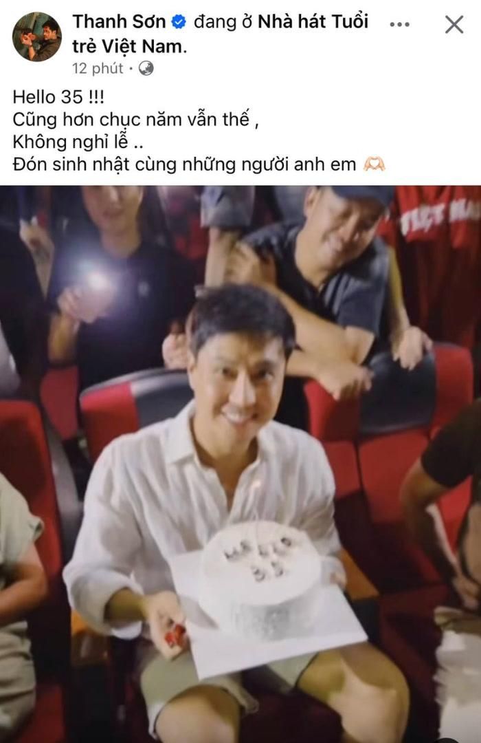 Thanh Sơn đón sinh nhật cùng bạn bè, đồng nghiệp thân thiết.