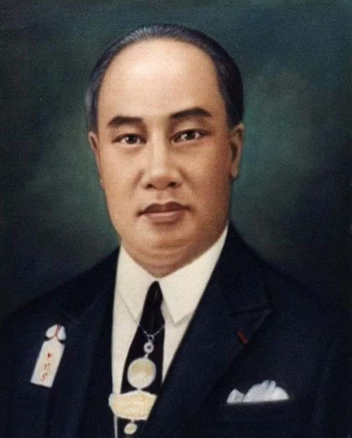 Doanh nhân Bạch Thái Bưởi