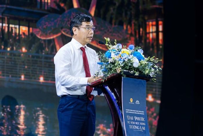 Ông Nguyễn Thế Phong, Thành uỷ viên, Bí thư đảng uỷ, Chủ tịch HĐND xã Đại Phước, phát biểu tại chương trình