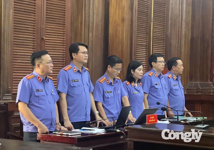 Đại diện VKSND TP.HCM tại phiên toà