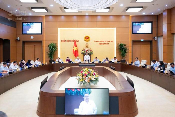 Chủ tịch Quốc hội Trần Thanh Mẫn chủ trì, phát biểu khai mạc Phiên họp thứ 6 của Ủy ban Thường vụ Quốc hội.