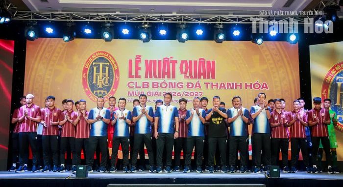 CLB Bóng đá Thanh Hóa giới thiệu Ban huấn luyện và cầu thủ ở mùa giải mới.