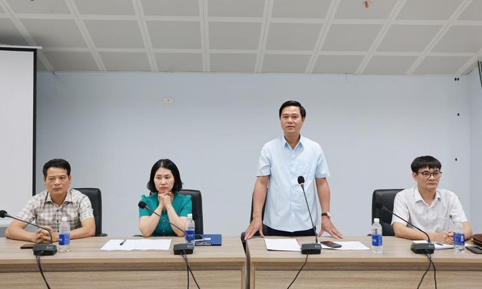 Đồng chí Lê Xuân Lợi phát biểu tại buổi tổng duyệt.