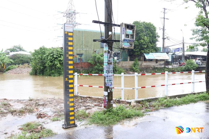 Thành phố Đà Nẵng đang tăng cường mạng lưới quan trắc khí tượng, thủy văn chuyên dùng để nâng cao năng lực dự báo, cảnh báo và ứng phó thiên tai. Ảnh: HOÀNG HIỆP