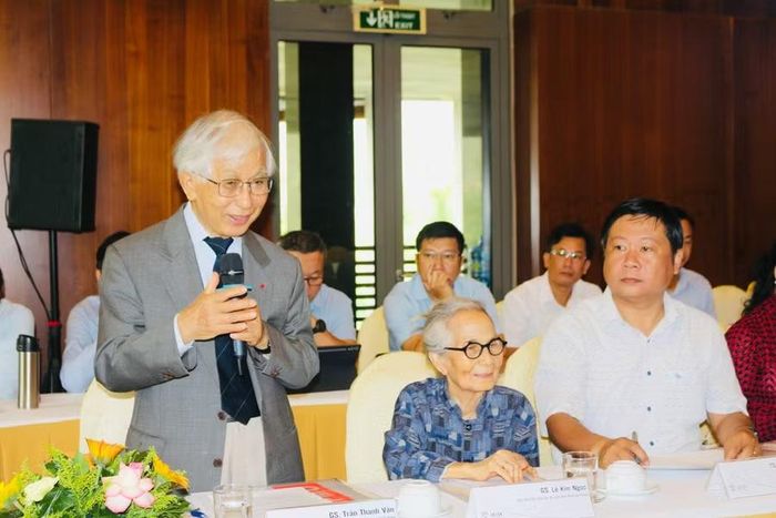  Giáo sư Trần Thanh Vân kiến nghị nhiều vấn đề về cơ chế, chính sách. Ảnh: Hoàng Vũ 