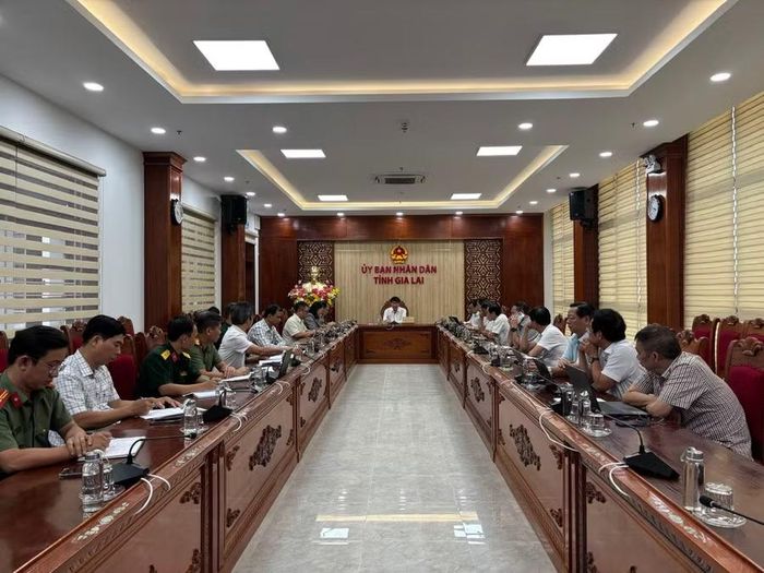 Các đại biểu tham dự cuộc họp. Ảnh: Bình Dương