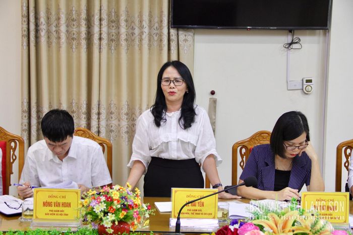 Lãnh đạo Sở Văn hóa, Thể thao và Du lịch phát biểu tại buổi làm việc