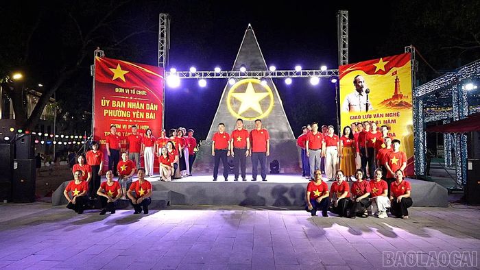 Các ca khúc ca ngợi Đảng, Bác Hồ và đất nước đổi mới.
