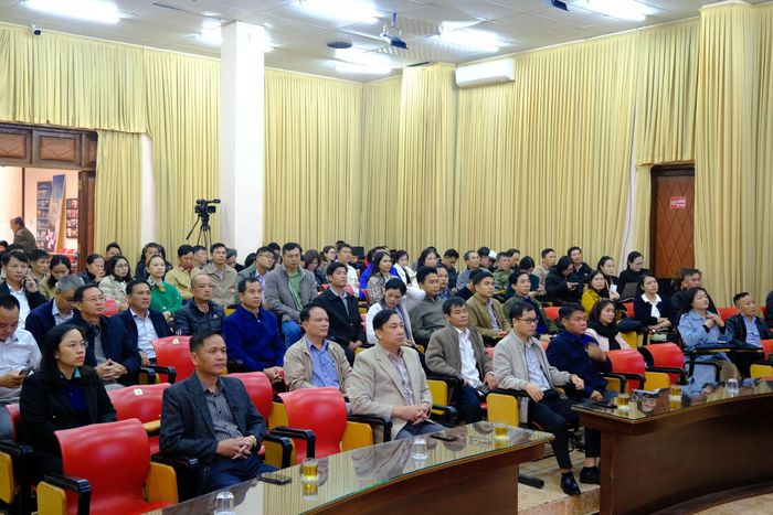 Lãnh đạo, viên chức và người lao động Báo và PTTH Lâm Đồng tham dự tại điểm cầu trực tuyến điểm cầu Đà Lạt