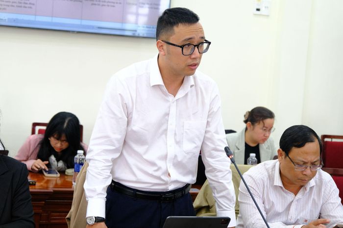 Ông Nguyễn Trần Nhật Huy, Phó Giám đốc Sở Tài chính phát biểu tại buổi làm việc